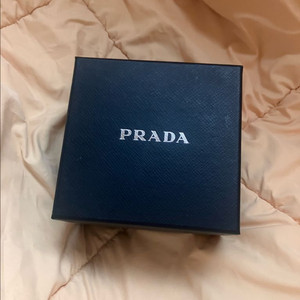 LG x PRADA 2008년도 프라다폰 이미지
