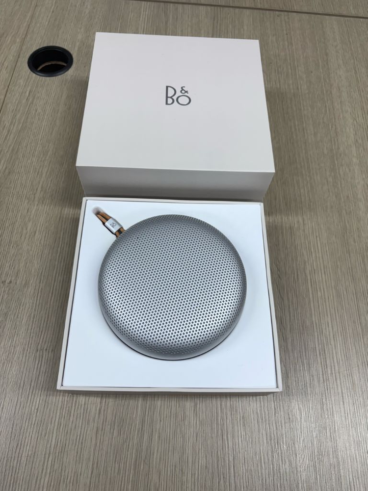 뱅앤올룹슨 B&O 베오사운드 A1 3세대 (Beosound A1 3rd Gen.) 이미지