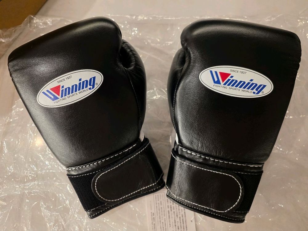 위닝글러브 8온스 벨크로 블랙 이미지