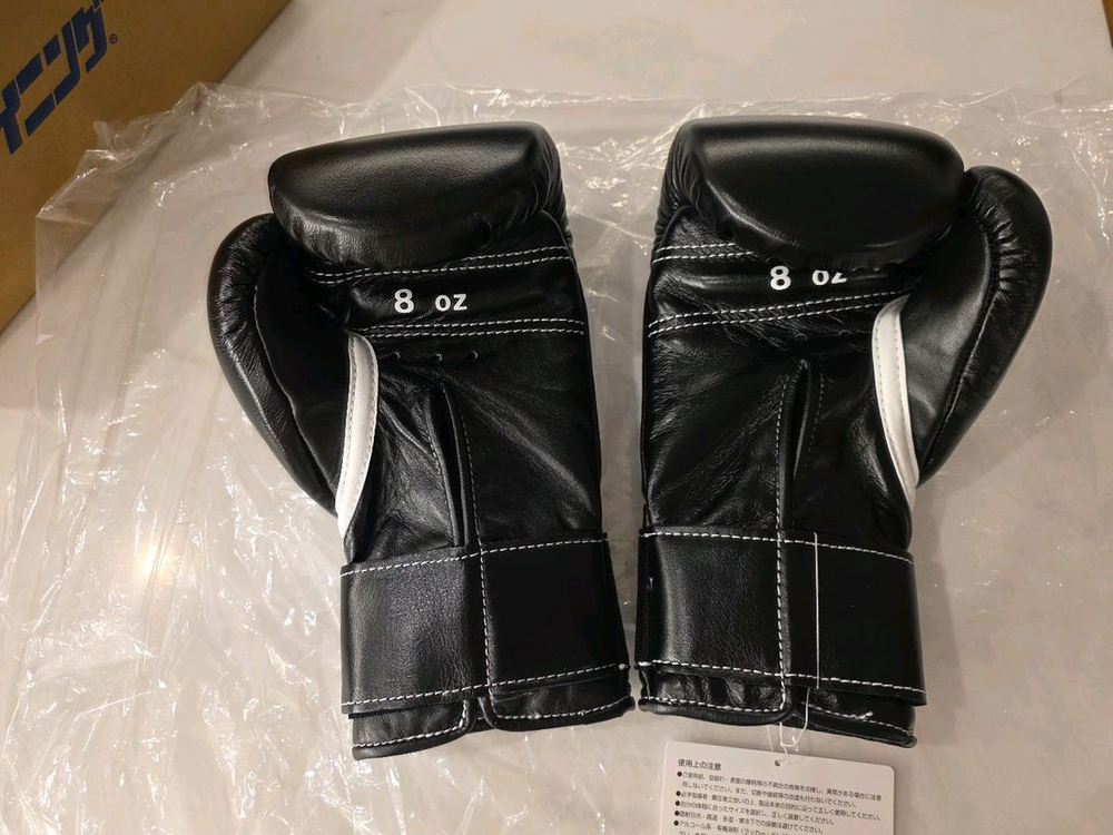 위닝글러브 8온스 벨크로 블랙 이미지