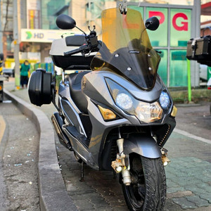 q3 대림 2016년식 250cc 스마트키모델 오토바이 판매합니다 이미지