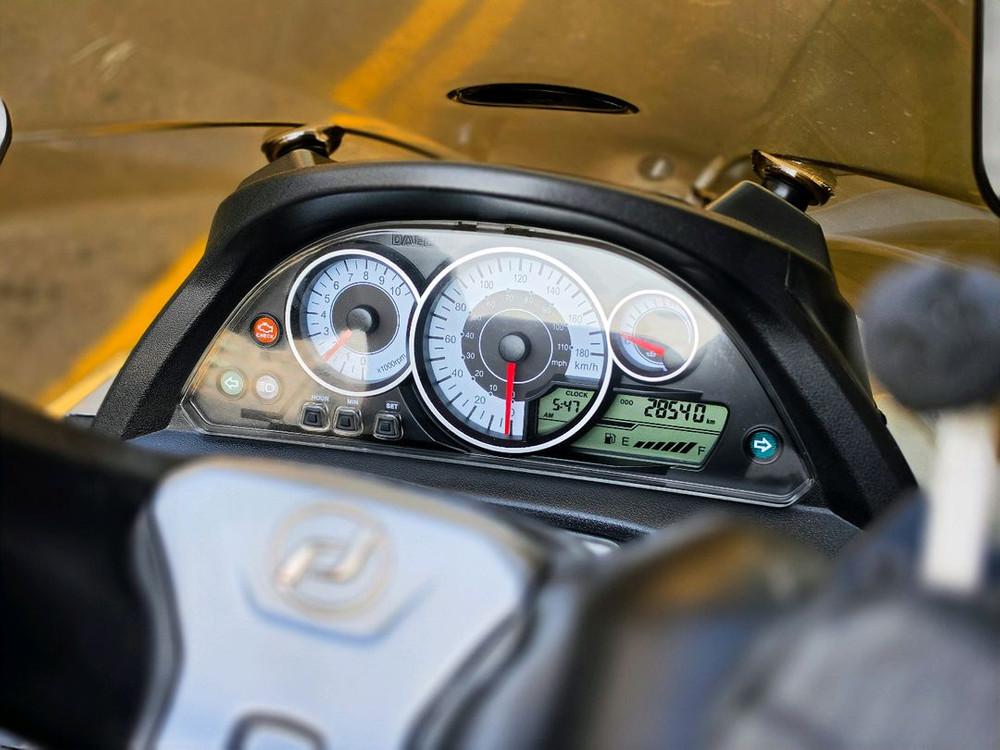 q3 대림 2016년식 250cc 스마트키모델 오토바이 판매합니다 이미지