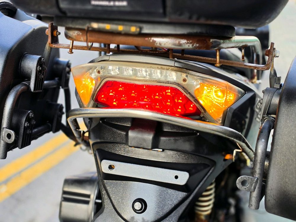 q3 대림 2016년식 250cc 스마트키모델 오토바이 판매합니다 이미지