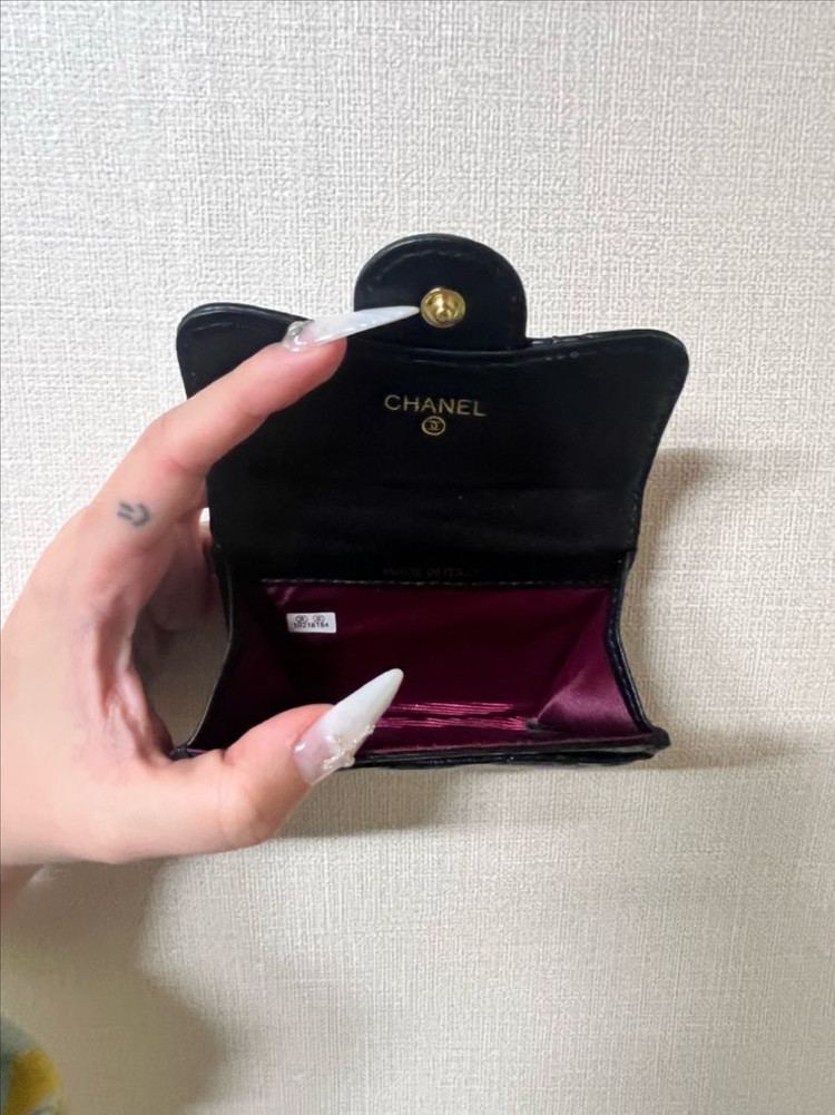 샤넬 퀄팅 카드지갑 블랙 금장 이미지