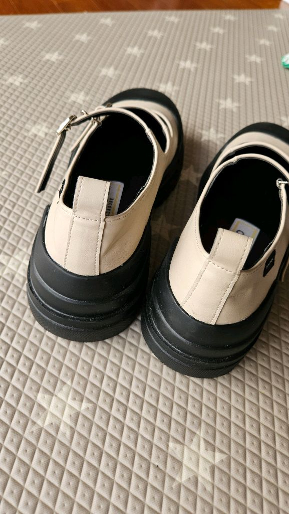 마크모크 트루디 메리제인 235 이미지