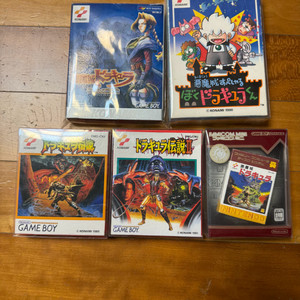 게임보이 악마성 시리즈 4개 곽팩, FC나는 드라큘라 군 곽팩 이미지