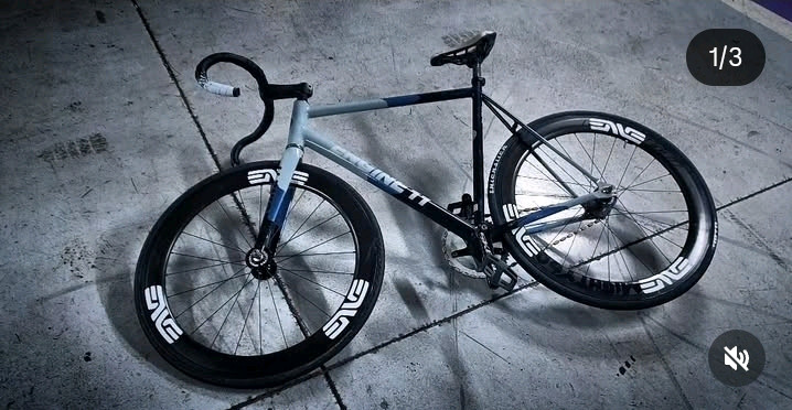 엔진11크릿디 메탈그레이 완차 이미지