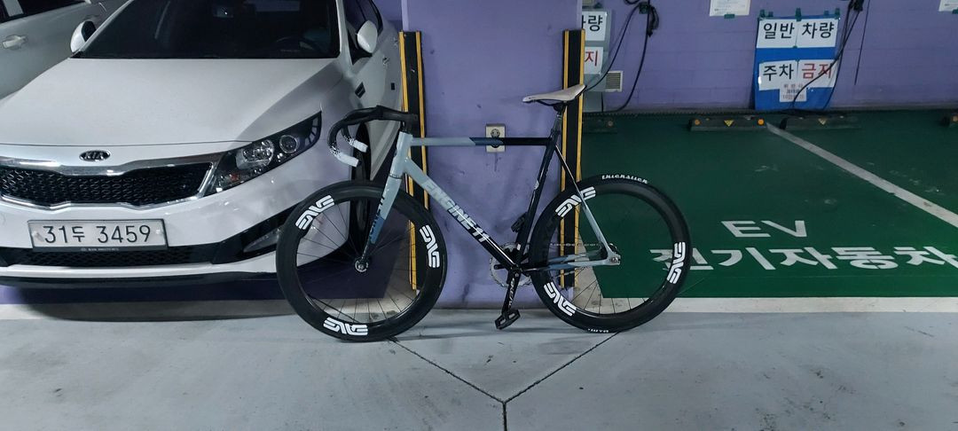 엔진11크릿디 메탈그레이 완차 이미지