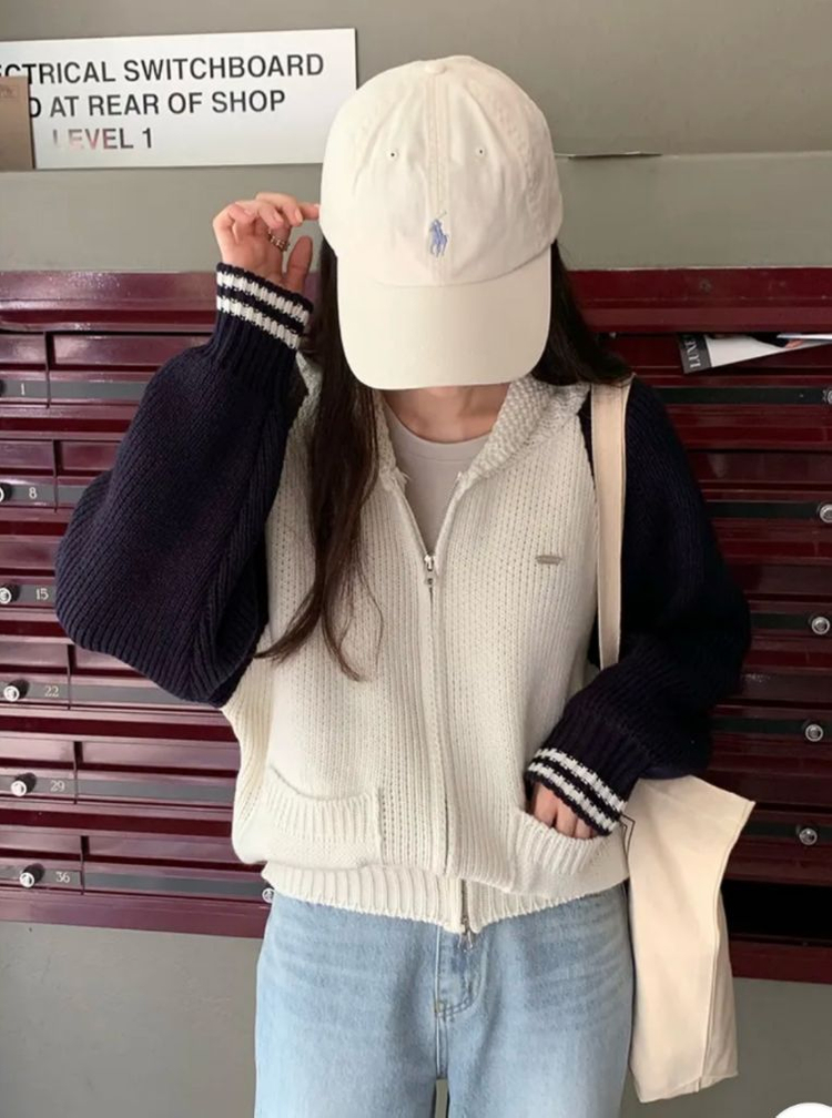 오디너리먼트 바시티 니트집업 이미지