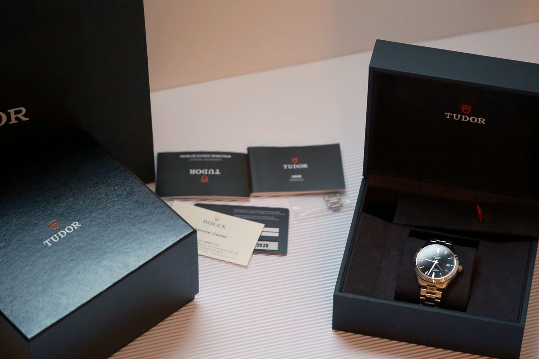 튜더 스타일 38mm 오토매틱 시계 이미지