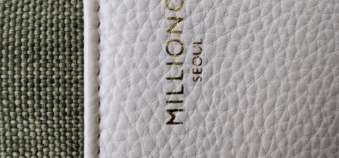 밀리옹 강아지 고양이 백허그 백팩 M 올리브 이미지