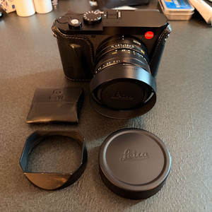 라이카 Q3 판매합니다. 이미지