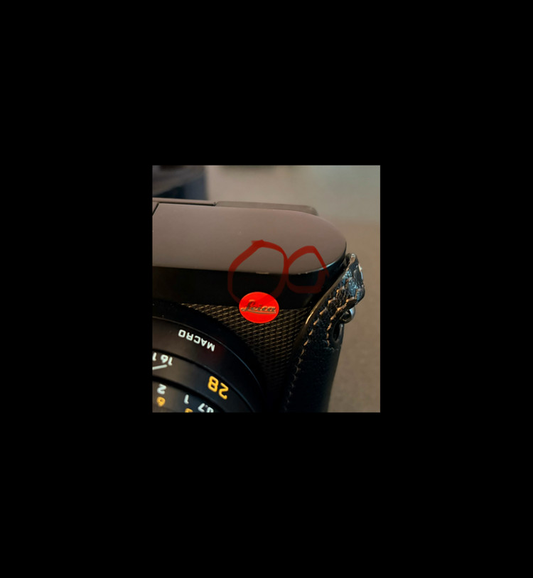 라이카 Q3 판매합니다. 이미지