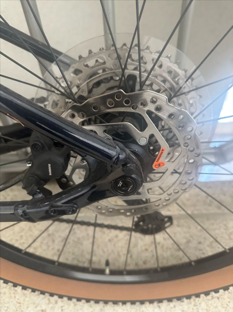 자이언트 타론0 2025 L 판매합니다! 이미지