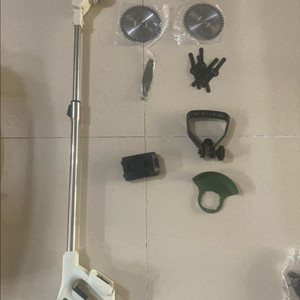 예초기 충전식 이미지