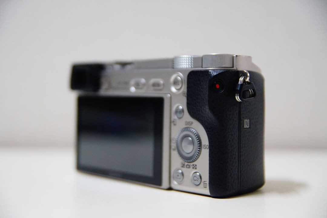 [소니] A6000 실버 미러리스 가방셋팝니다. 이미지