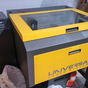 유니버셜 레이저 레이져 각인기/커팅기 이미지