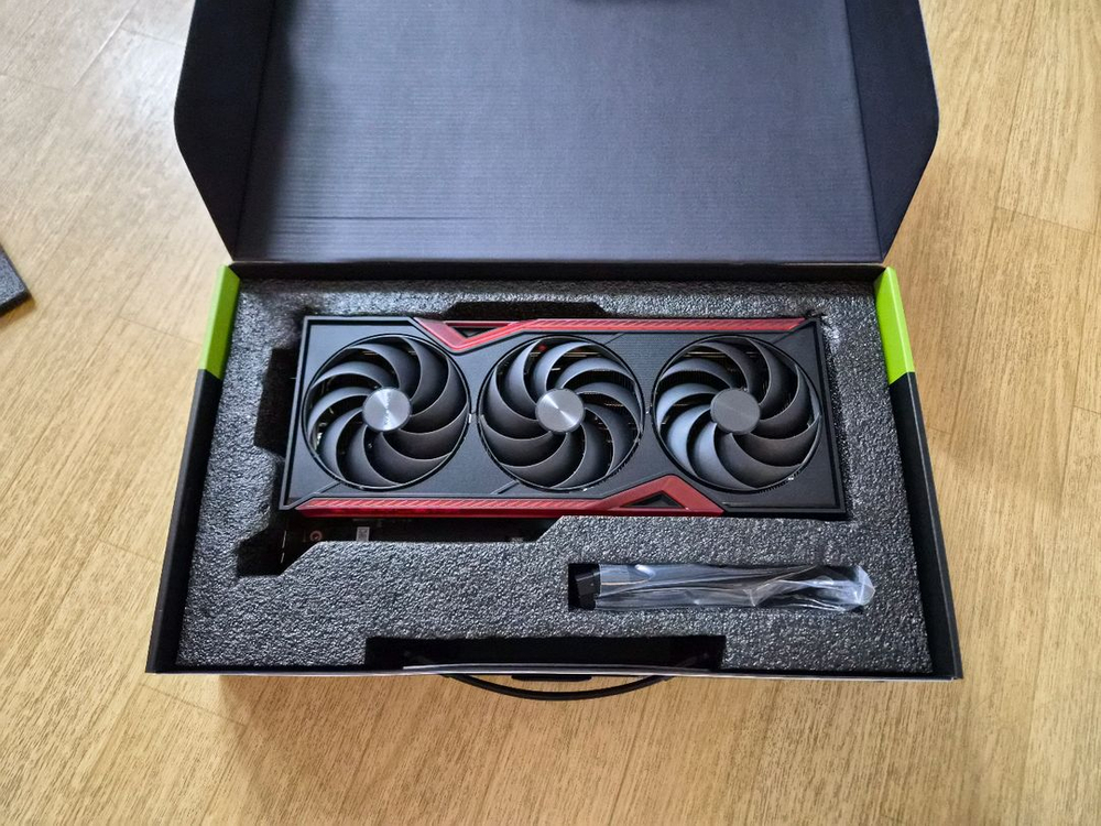 COLORFUL 지포스 RTX 5070 Ti 토마호크 EX D7 16GB 피씨디렉트 이미지