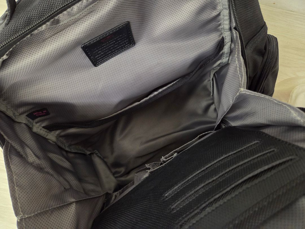 투미 알파 브리프팩 백팩 이미지