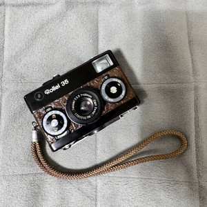 롤라이35 hertie 한정판 필름카메라 이미지