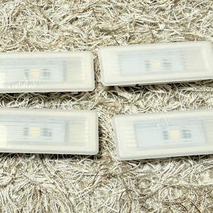 정품 BMW G02 X4 차량 도어 램프 라이트 4개 이미지