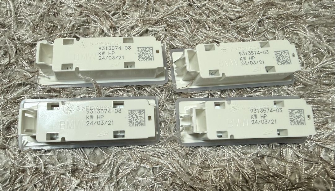 정품 BMW G02 X4 차량 도어 램프 라이트 4개 이미지