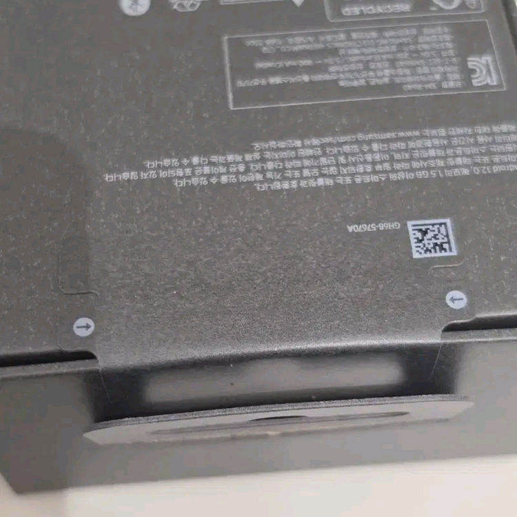 새제품 갤럭시 버즈4 프로 팝니다 이미지