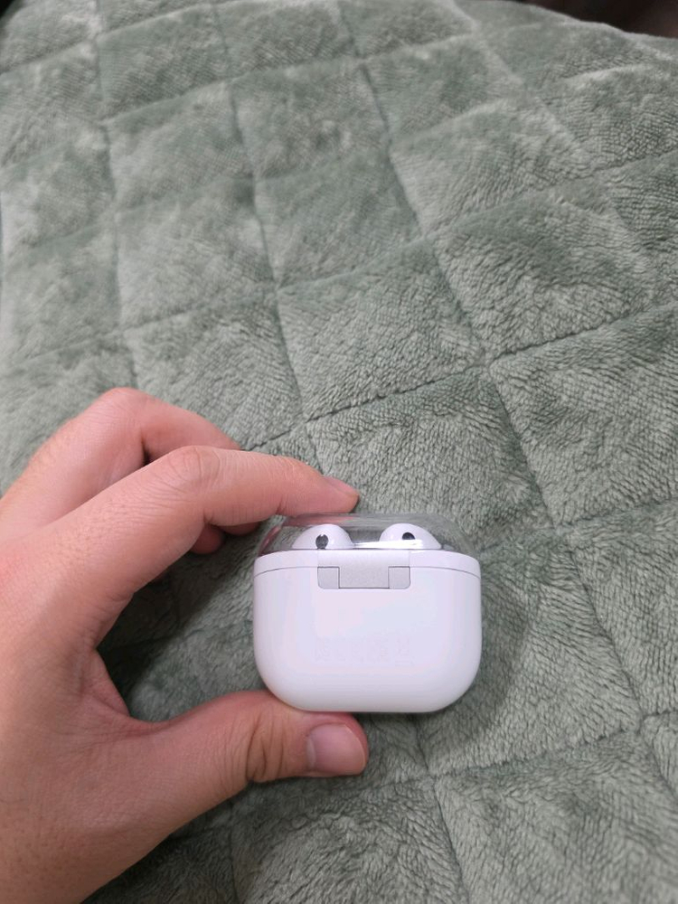 버즈3프로 화이트 풀박스 이미지