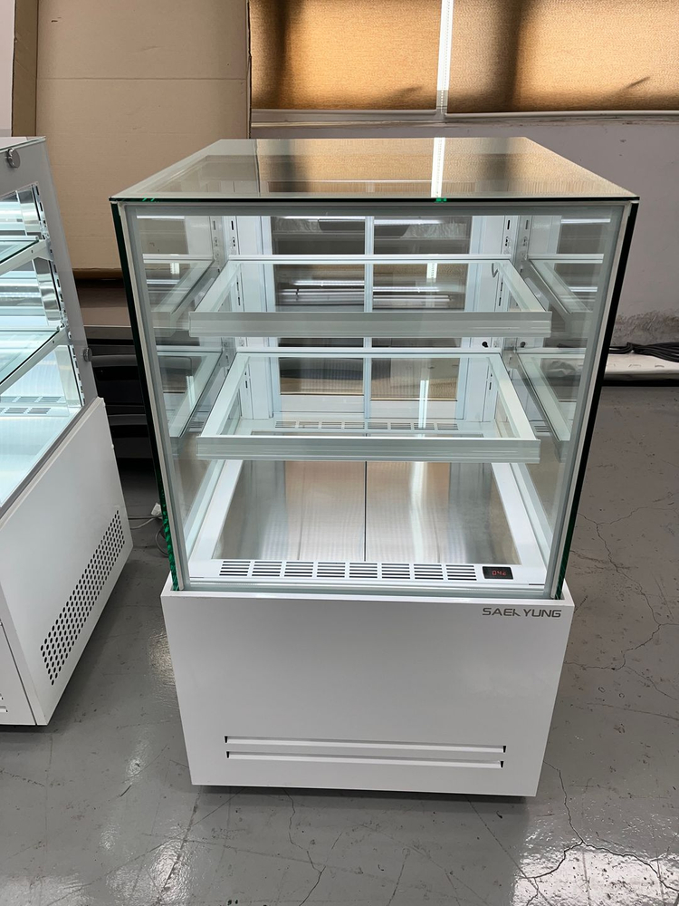 카페쇼케이스 700 3단 미니 냉장고 화이트 3단 세경냉동 디저트 케이크진열 보관 업소용 이미지