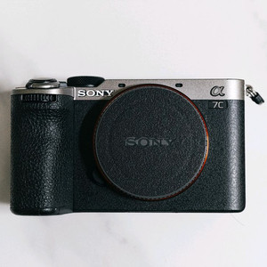 소니 A7C2 블랙, NP-FZ100 배터리 이미지