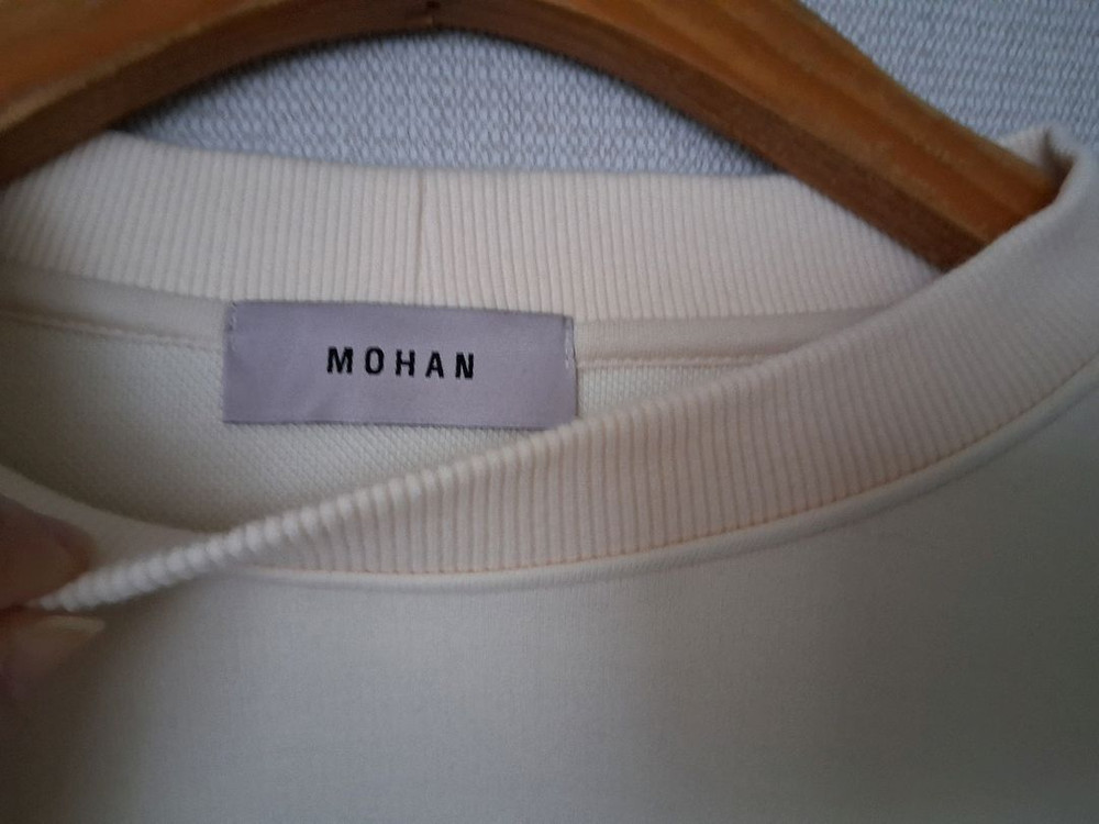 모한 맨투맨 이미지