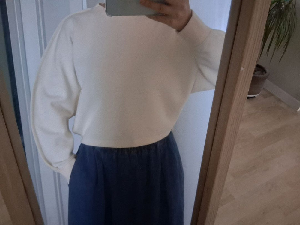 모한 맨투맨 이미지