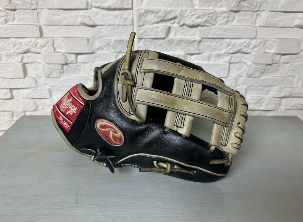 롤링스 프로프리퍼드 한정판 외야 & 올라운드 야구 글러브 이미지