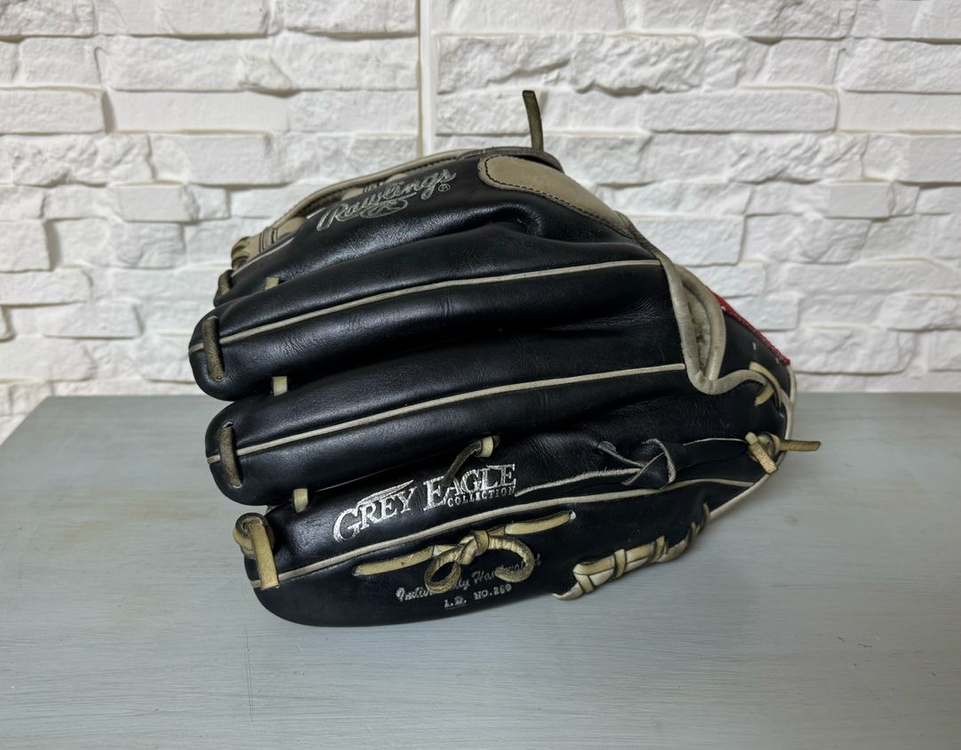 롤링스 프로프리퍼드 한정판 외야 & 올라운드 야구 글러브 이미지