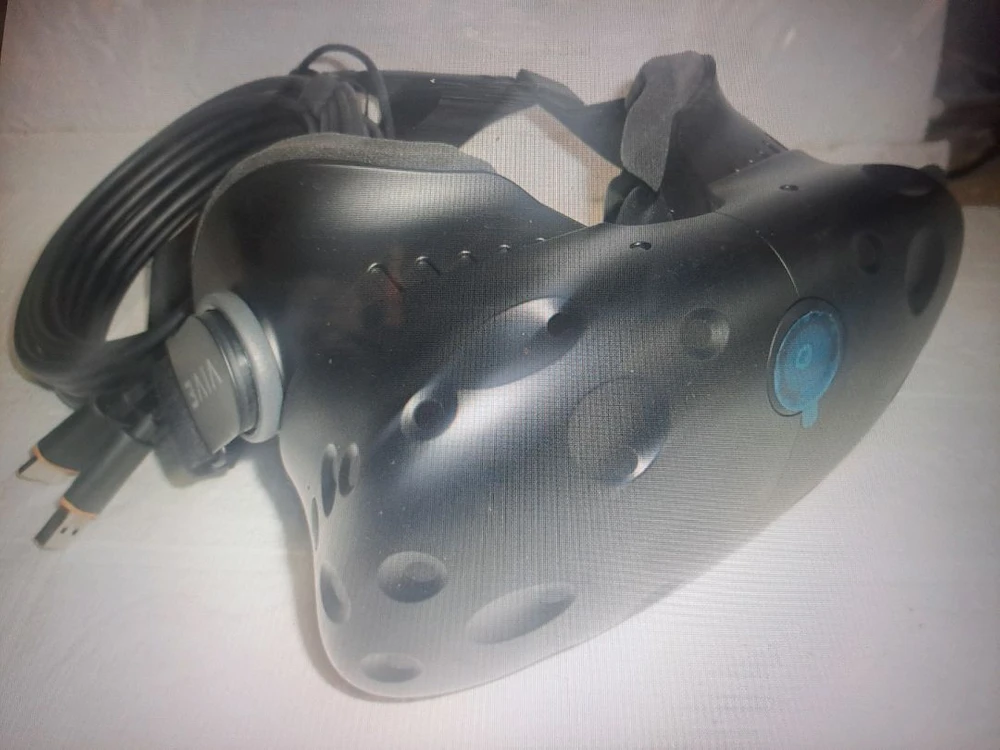 HTC VIVE VR 헤드셋 세트 판매 이미지
