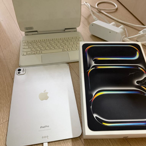 아이패드 프로 11 m4 256gb WiFi 이미지