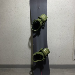 24/25 나이트로 판테라163W 데크 팝니다 이미지