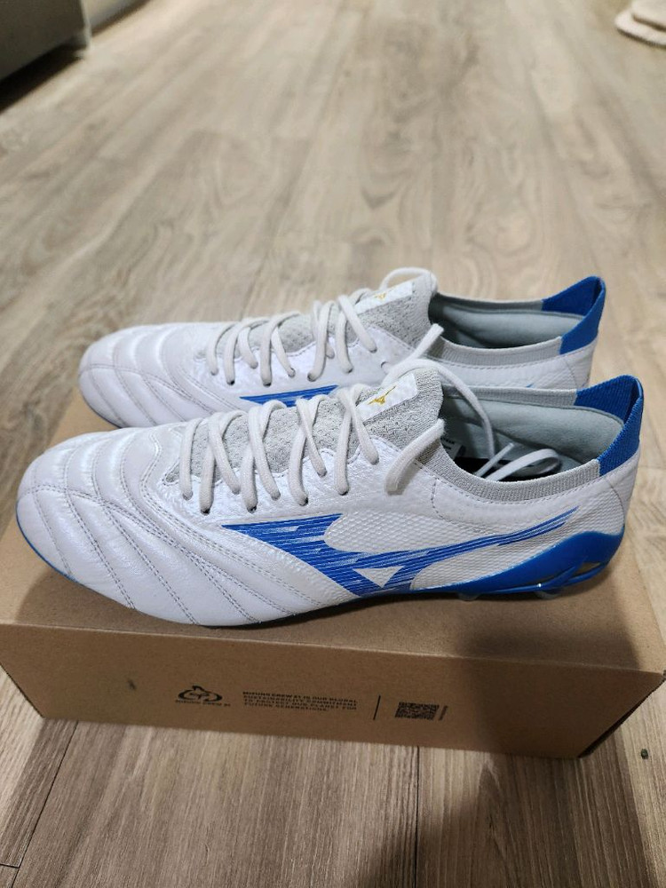 미즈노 모렐리아 네오 4 베타 엘리트 MD 245(250) 이미지