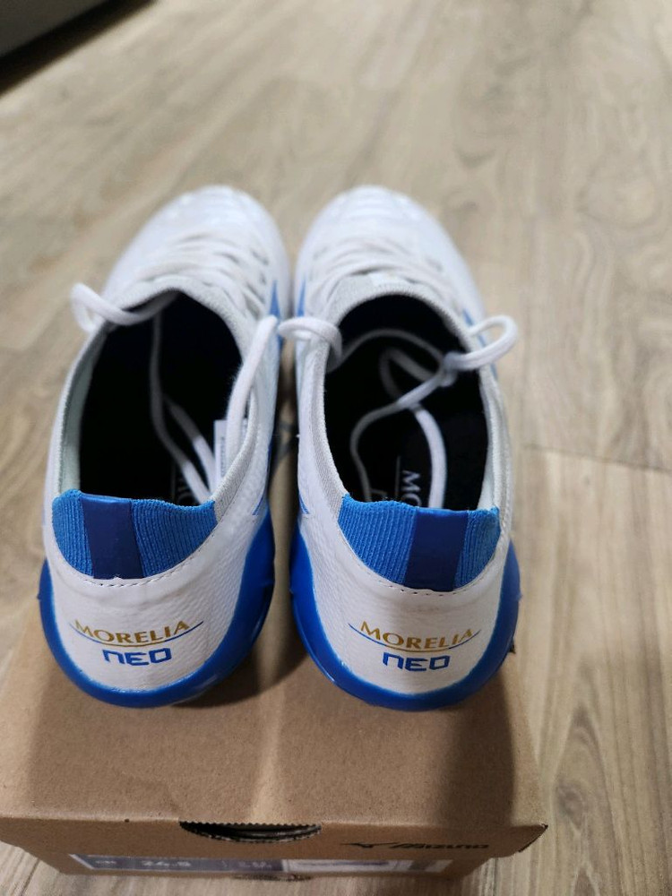 미즈노 모렐리아 네오 4 베타 엘리트 MD 245(250) 이미지