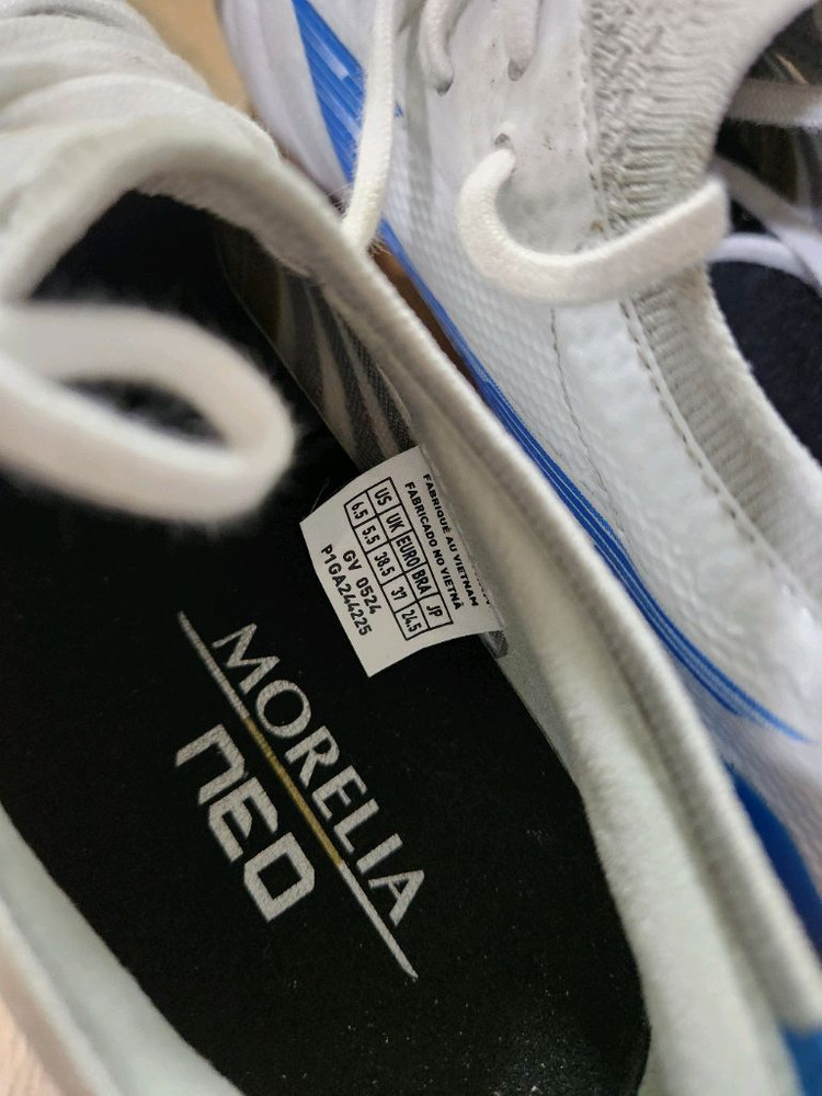 미즈노 모렐리아 네오 4 베타 엘리트 MD 245(250) 이미지