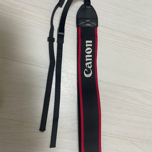 카메라 스트랩 캐논 5D Mark4 이미지