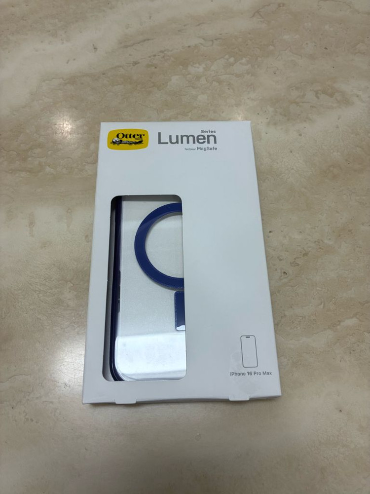 오터박스 루멘 아이폰16프로맥스 맥세이프 케이스 이미지