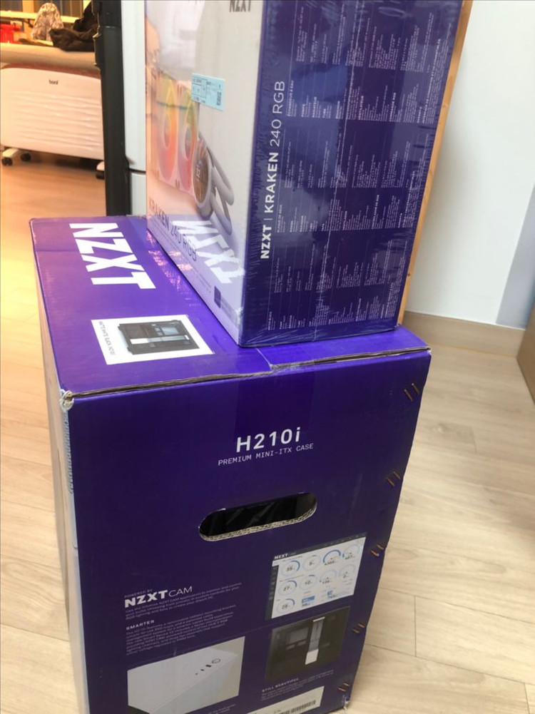 NZXT H210i 미니 ITX 케이스 이미지