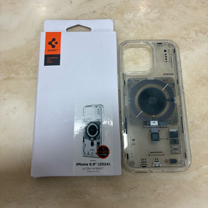 아이폰16프로맥스 슈피겐 맥핏 네오원 맥세이프 케이스 이미지