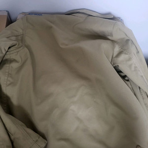 칼하트 모듈러자켓 이미지