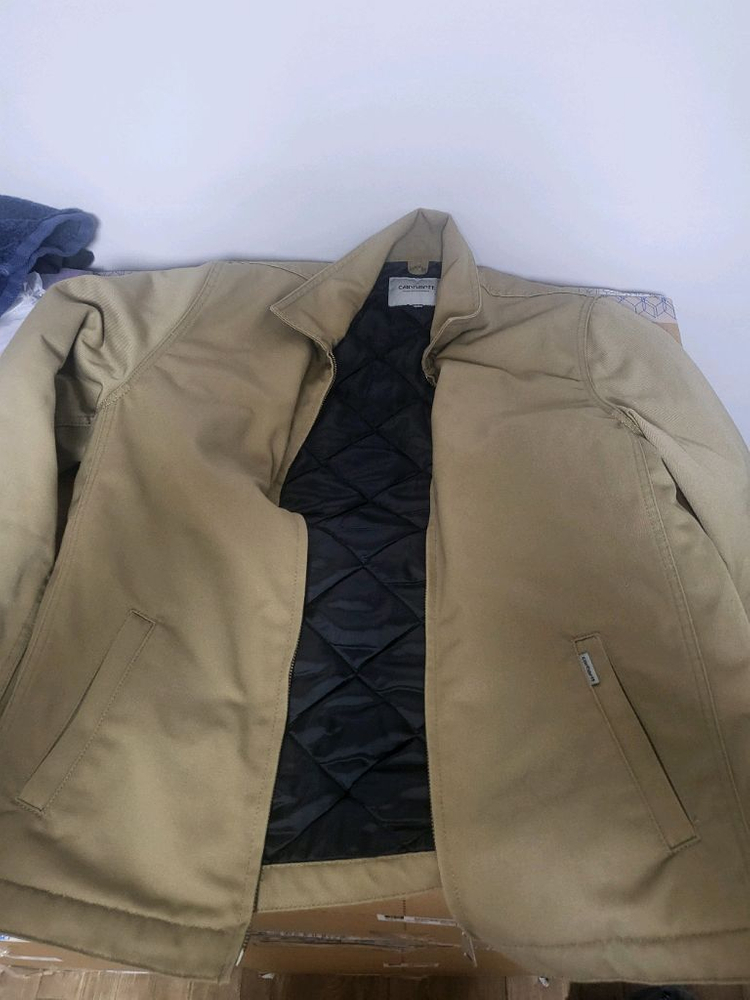 칼하트 모듈러자켓 이미지