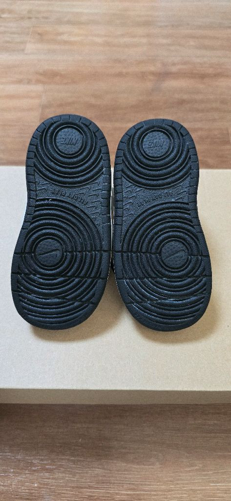 키즈 120-130) 나이키 키즈 운동화, 코트버로우 / 유아동 신발, 아동 슈즈 이미지