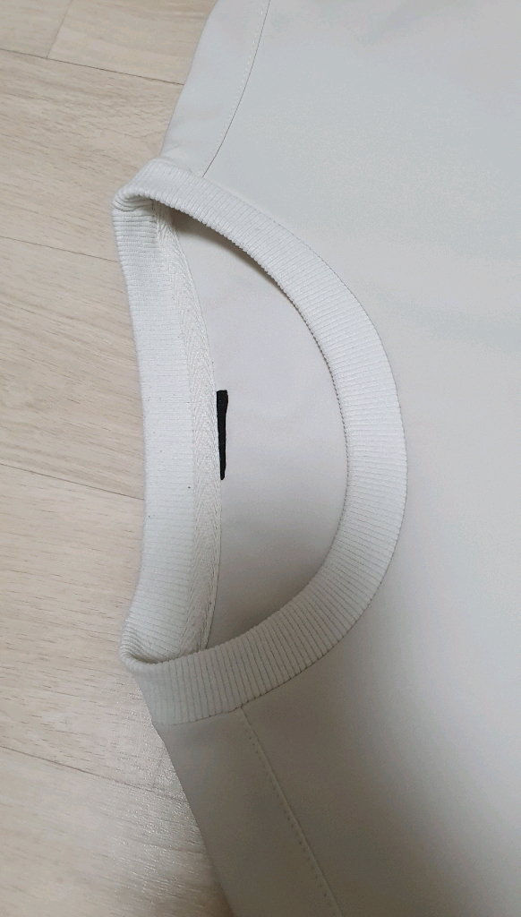 블랙야크 UV차단 생활방수 손기정 마라톤 긴팔 티셔츠 사이즈105~110 XL~2XL 이미지