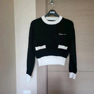 보조개 니트 135사이즈 이미지