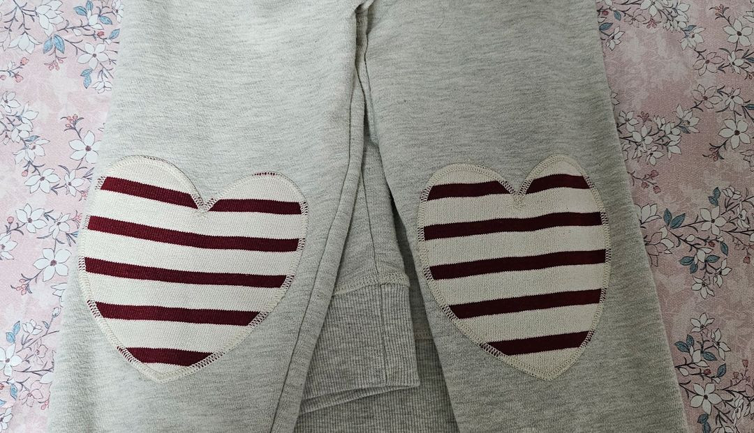 세인트제임스 하트패치 맨투맨 이미지